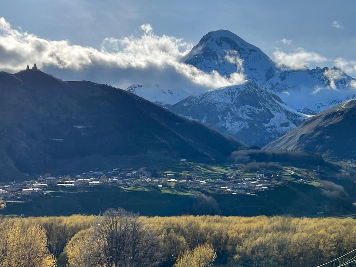 Old District Ξενοδοχείο Kazbegi Εξωτερικό φωτογραφία